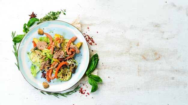 Zdrowe danie w talerzu